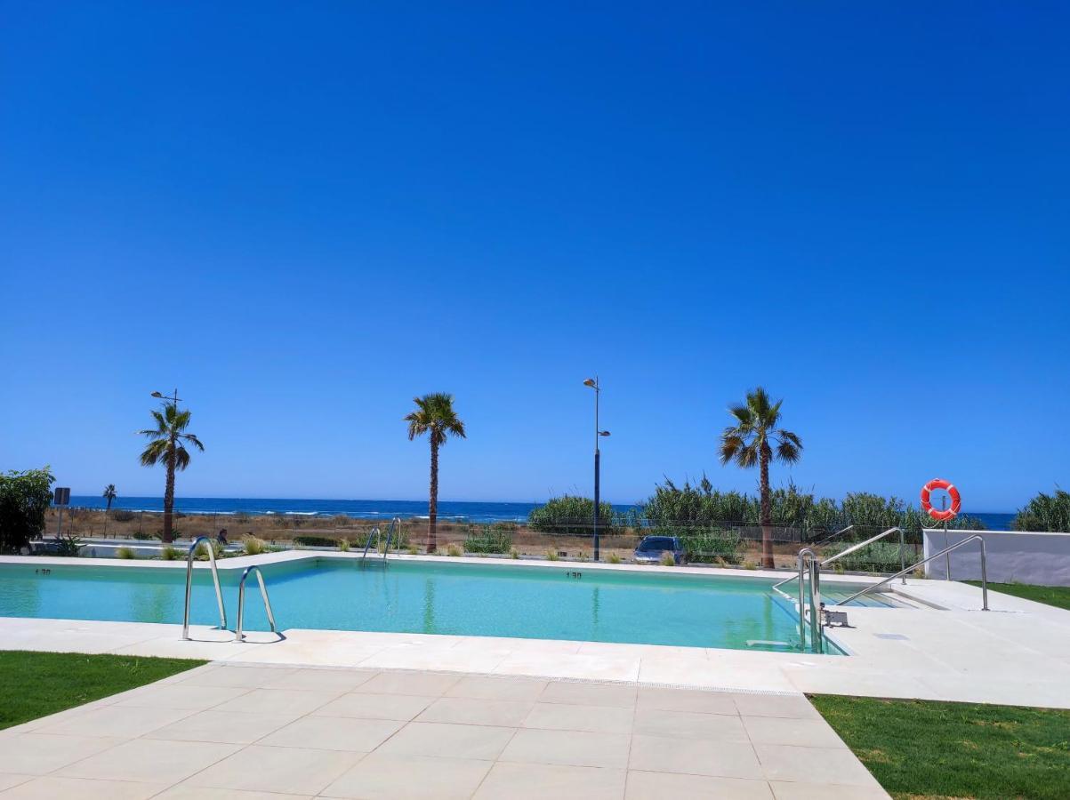 Espectacular Apartamento En Primera Linea De Playa Torrox Dış mekan fotoğraf
